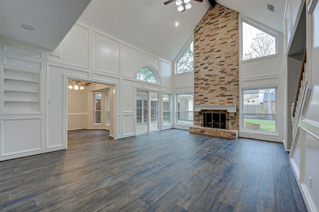 property at 3422 Mesquite Dr