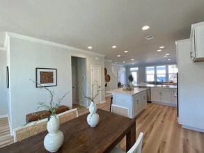 604 Southview Ln in Summerville, SC - Foto de edificio - Building Photo