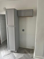 2925 Helen St in Detroit, MI - Building Photo