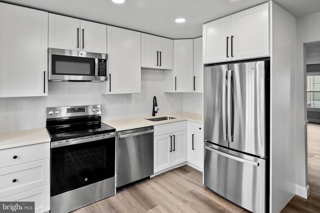 property at 1515 Marlborough Ct