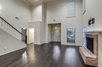 4369 Timberglen Rd in Dallas, TX - Building Photo - Building Photo