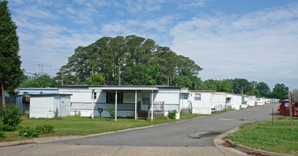 Christopher Newport Estates Apartments