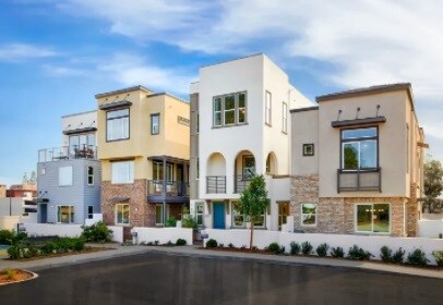 577 Daniel Freeman Cir in Inglewood, CA - Building Photo - Building Photo