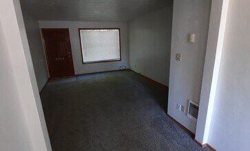 776 Cottage St NE, Unit 776 in Salem, OR - Building Photo - Building Photo