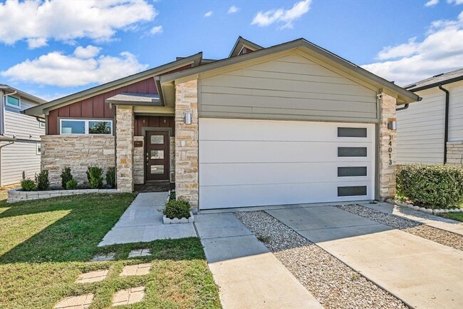 property at 14013 Zuhause Dr