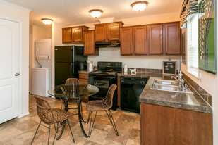 Trail View Apartments in Kokomo, IN - Building Photo - Interior Photo