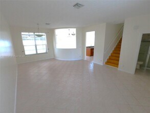 1943 SW 149th Ave in Miramar, FL - Building Photo - Building Photo