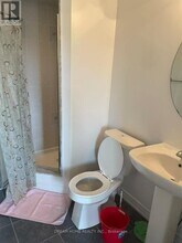 9868 McCowan Rd in Markham, ON - Building Photo - Building Photo