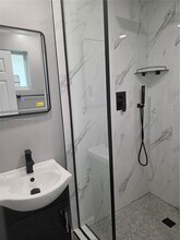 411 SE 3rd Ave in Hallandale Beach, FL - Building Photo - Building Photo