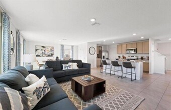 16716 Glacier Bay Loop in Wimauma, FL - Building Photo - Building Photo