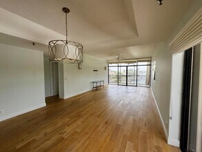11370 Twelve Oaks Way, Unit 418 in North Palm Beach, FL - Building Photo - Building Photo