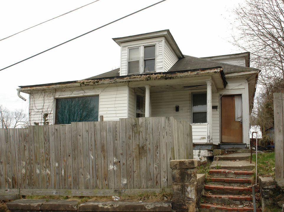 112 Mason St in Beckley, WV - Building Photo