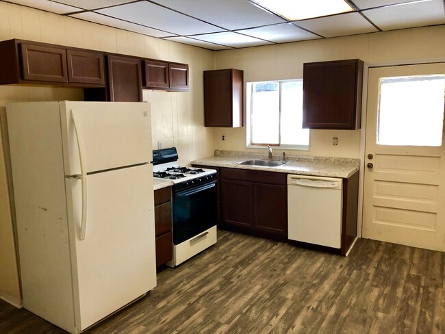 5150 Gloster St in Pittsburgh, PA - Building Photo - Building Photo