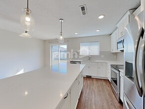 9137 W Bigwood Dr. in Boise, ID - Building Photo - Building Photo