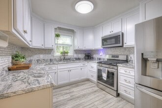 204 Hogan Ln in Columbia, TN - Building Photo - Building Photo