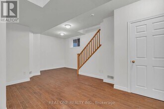 72 Norma Crescent in Guelph, ON - Building Photo - Building Photo