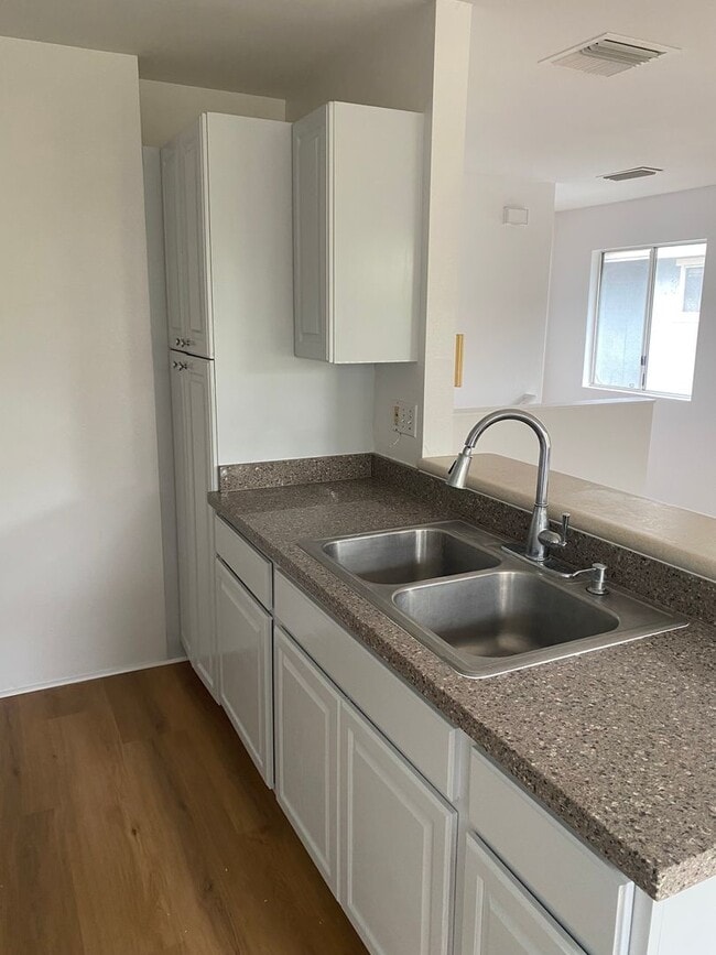 property at 91-318-318 Makalea St