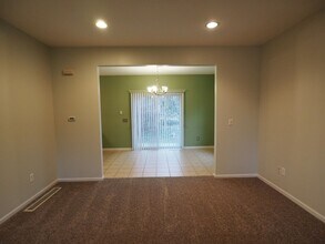 3029 Charing Cross Rd in Ann Arbor, MI - Building Photo - Building Photo