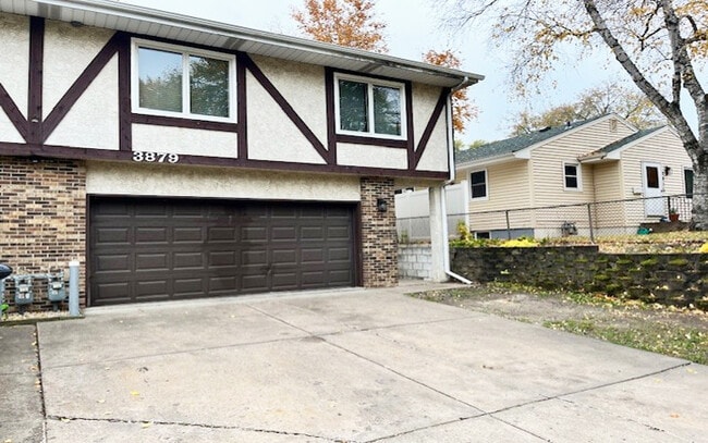 property at 3879 Polk St NE