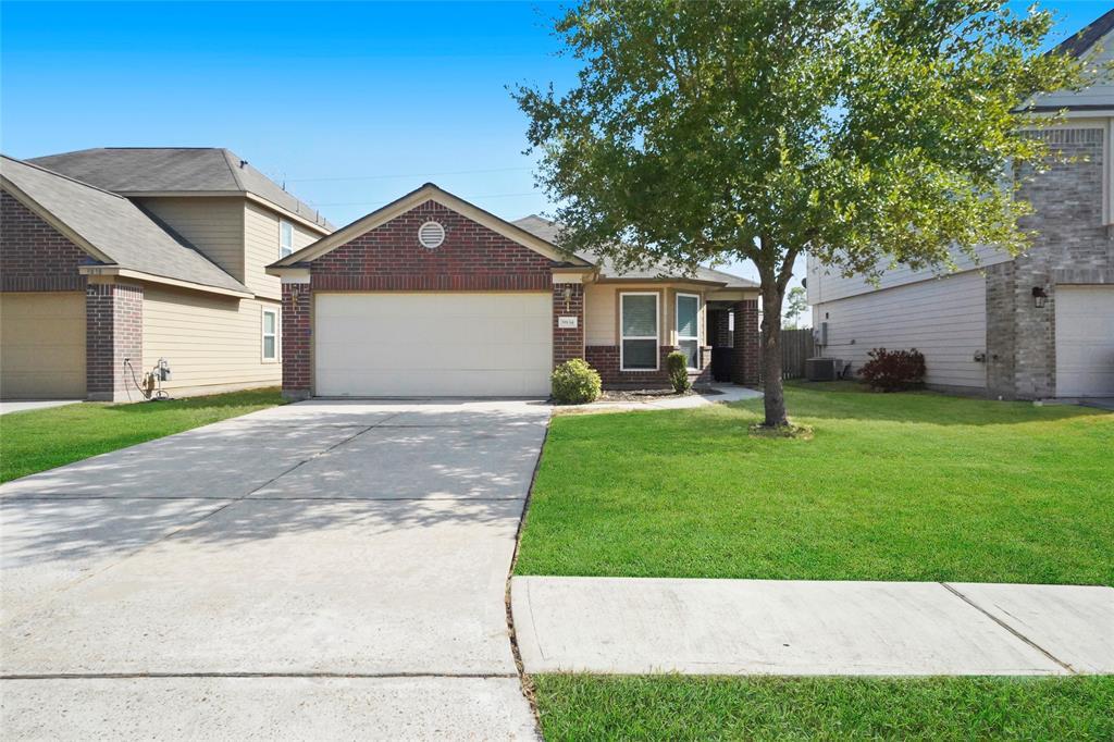 9834 Climbing Tree St in Conroe, TX - Building Photo