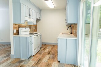 811 Matchett St in Brenham, TX - Building Photo - Building Photo