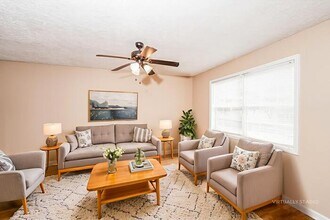 1676 Brewster Rd in Birmingham, AL - Building Photo - Building Photo