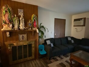 2270 Century Point Ln in Glendale Heights, IL - Building Photo - Building Photo