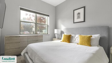 6107 E Riverside Dr, Unit 178 in Austin, TX - Building Photo - Building Photo