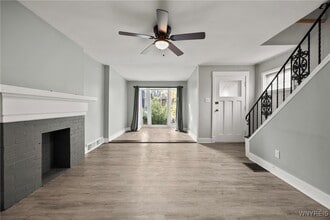 524 Massachusetts Ave in Buffalo, NY - Building Photo - Building Photo