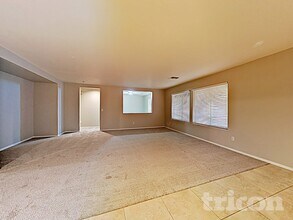 25685 W Pleasant Ln in Buckeye, AZ - Foto de edificio - Building Photo