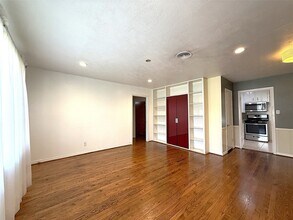 3419 Linkwood Dr in Houston, TX - Building Photo - Building Photo