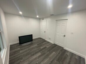 3985 24th Ave SE in Naples, FL - Building Photo - Building Photo