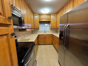 5290 38th Way S in St. Petersburg, FL - Foto de edificio - Building Photo