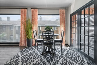 The Woodlands in Tyler, TX - Foto de edificio - Building Photo