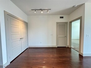 145 Heights Blvd in Houston, TX - Building Photo - Building Photo