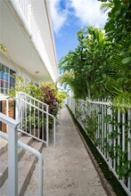 7421 Carlyle Ave in Miami Beach, FL - Building Photo - Building Photo