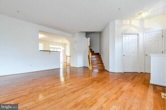 1447 Pangbourne Way in Severn, MD - Building Photo - Building Photo