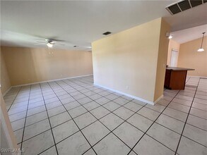 234 SW 43rd St in Cape Coral, FL - Building Photo - Building Photo