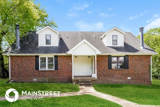 property at 105 Nelson Ct W