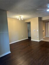 4151 N Haverhill Rd in West Palm Beach, FL - Building Photo - Building Photo