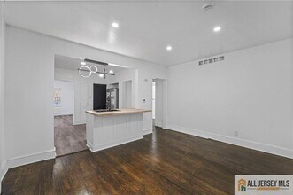 29 Grant St in Mount Holly, NJ - Building Photo - Building Photo