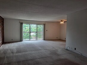 402 Dublin Dr in Knoxville, TN - Building Photo - Building Photo