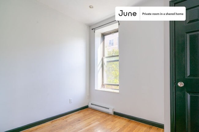 Room in Shared 3 bed/2 bath home in New York, NY - Foto de edificio - Building Photo