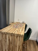 3749 Hillcrest Dr in Los Angeles, CA - Building Photo - Building Photo