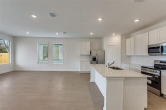 6826 Welsh Dr in Princeton, TX - Building Photo - Building Photo