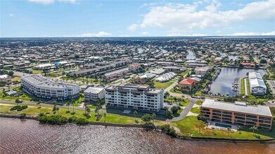 1500 Park Beach Cir, Unit 6C in Punta Gorda, FL - Building Photo - Building Photo