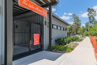 550 Dry Fork Ln in Conroe, TX - Building Photo - Building Photo