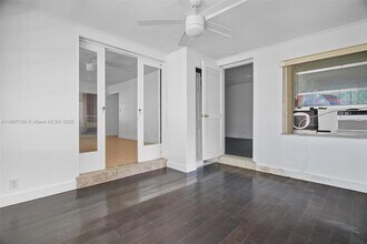1718 Pierce St in Hollywood, FL - Building Photo - Building Photo