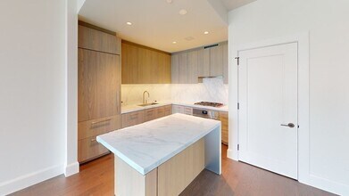 430 Stuart St in Boston, MA - Building Photo - Building Photo