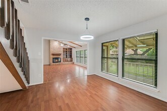 8106 Chainfire Cove in Austin, TX - Building Photo - Building Photo